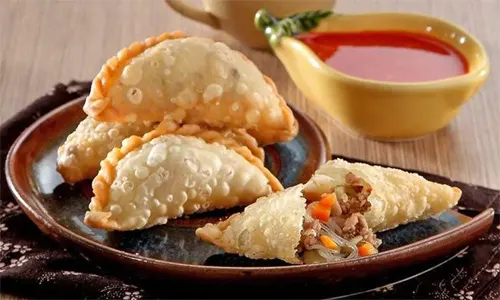 10 Resep Jalangkote Renyah Tahan Lama, Makanan Khas Makassar yang Menggugah Selera