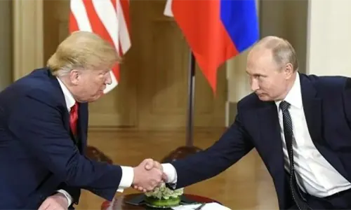 Menuju Meja Damai: Trump Targetkan Gencatan Senjata dalam KTT Alaska
